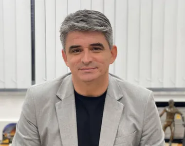 Ex-atleta também falou sobre sua relação com o presidente Fábio Mota