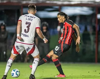 A bola rola nesta segunda (25), às 21h, no Maracanã, pela 21ª rodada do Brasileirão.