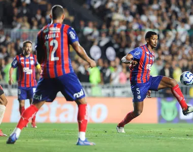 Bahia ficou com um a menos desde o primeiro tempo