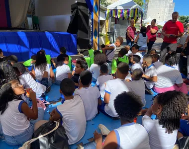 Crianças e adolescentes contaram suas experiências com a leitura