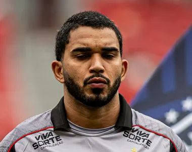 Lucas Arcanjo comenta empate do Vitória