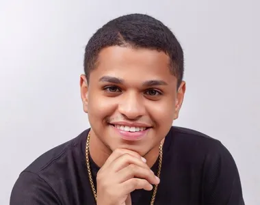 Cantor Matheus Capy