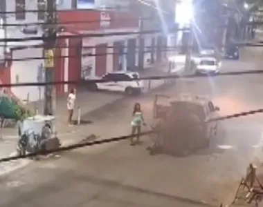 Jovem perde parte do intestino após ser atingida por bala perdida no Vale das Pedrinhas