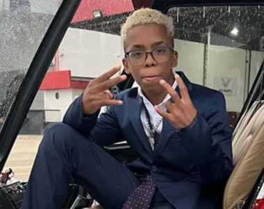 Mesmo sem CNH, Boca segue dirigindo