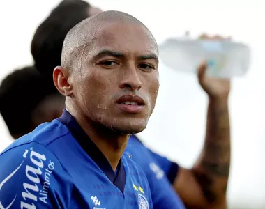 Nino Paraíba não joga há mais de dois anos