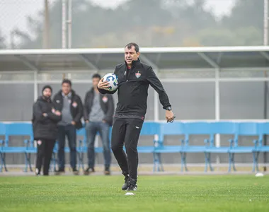 Comandante não durou dois meses à frente do time baiano