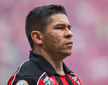 Osvaldo lembrou a situação vivida pelo Vasco