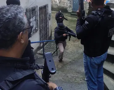 Ação aconteceu logo pela manhã, às 7h