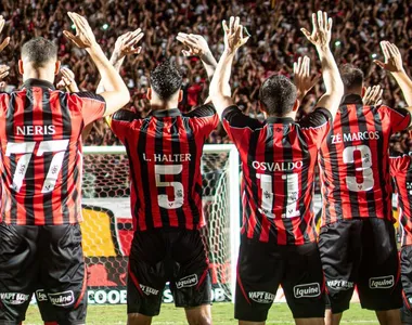 Vitória vence o Atlético-MG e afasta desconfiança rapidamente