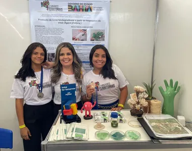 Professora e alunas desenvolveram projeto