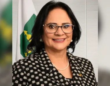 Senadora se pronunciou nesta quarta (27)