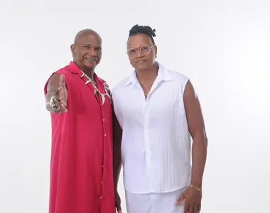 Cantores Helon Neves e Menininho