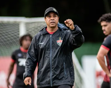 Quatro jogadores podem voltar ao Vitória para duelo com o Fortaleza