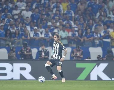 Lyanco também foi alvo de cantos homofóbicos durante a partida