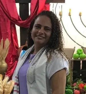 Imagem ilustrativa da imagem Apóstola baleada na cabeça na Engomadeira morre após seis meses