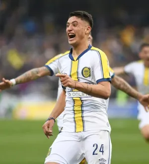 Imagem ilustrativa da imagem Bahia acerta contratação de Alejo Veliz, joia argentina do Tottenham