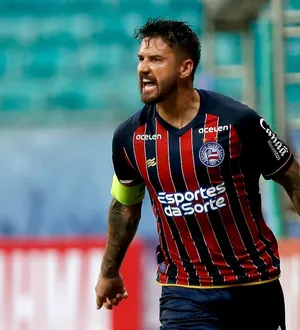 Imagem ilustrativa da imagem Bahia anuncia contratação do atacante Everaldo