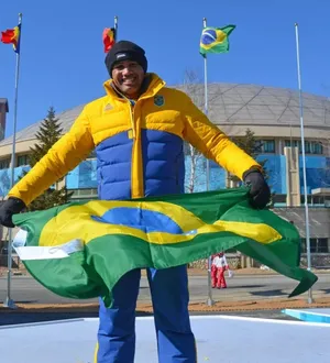 Imagem ilustrativa da imagem Camamu nos Jogos de Inverno: Edson Bindilatti leva a Bahia ao gelo