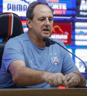 Imagem ilustrativa da imagem 'Cheio de ódio', Rogério Ceni reclama da CBF e revela envio de ofício