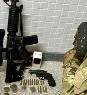 Imagem ilustrativa da imagem Dupla do mal tomba em confronto com a PM na RMS