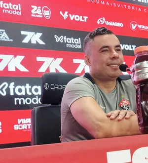 Imagem ilustrativa da imagem Jair Ventura mira futuro no Leão após cumprir missão quase impossível