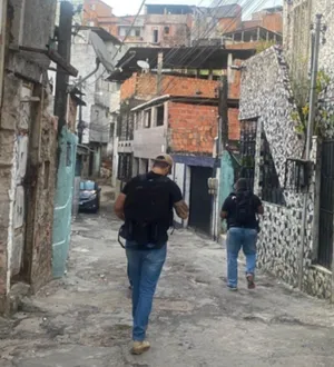 Imagem ilustrativa da imagem 'Monstro' é preso carregado de pornografia infantil em Salvador