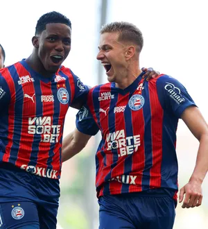 Imagem ilustrativa da imagem Pivetes de Aço jogam bem e garantem triunfo do Bahia contra o Jequié