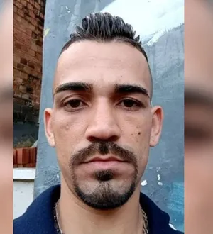 Imagem ilustrativa da imagem Suspeito da morte de técnicos de internet saiu da prisão há dois meses