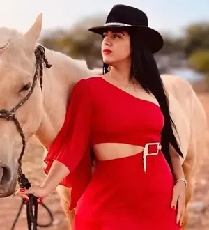 Imagem ilustrativa da imagem Suspeito se apresenta e assume ter matado a Rainha das Cavalgadas