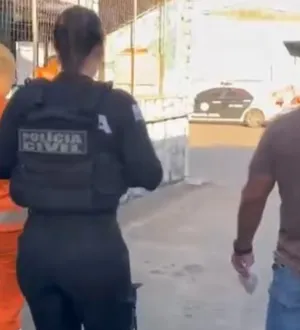 Imagem ilustrativa da imagem Vitamina da morte: mulher é presa acusada de matar marido com bebida