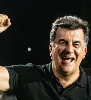 Imagem ilustrativa da imagem Vitória abre o cofre para ter peça de peso para último jogo da Série A