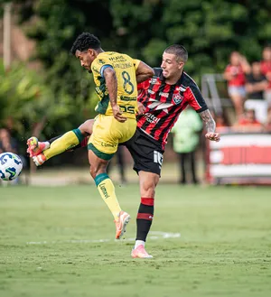 Imagem ilustrativa da imagem Vitória é o único nordestino que não perdeu para o Mirassol na Série A