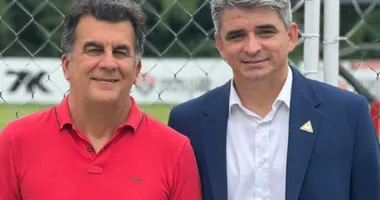 Imagem ilustrativa da imagem Acabou a amizade? Ex-jogador e Mota rompem visando eleição no Vitória