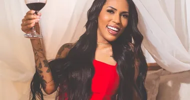 Imagem ilustrativa da imagem Arrocheira Simone Morena fará primeira turnê na Europa