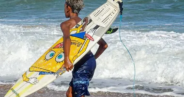Imagem ilustrativa da imagem Baiano Davi Lucca conquista título sub-12 de surf