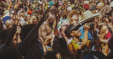 Imagem ilustrativa da imagem Banho de Mar à Fantasia acontece neste domingo em Salvador