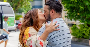 Imagem ilustrativa da imagem Belo quebra o silêncio sobre cena beijando Viviane Araújo