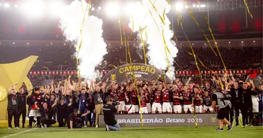 Imagem ilustrativa da imagem Brasileirão: Fla é campeão, Vitória tenta cartada e Bahia busca vaga