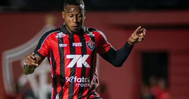 Imagem ilustrativa da imagem Dudu chega ao posto de 'carniceiro' do Brasileirão