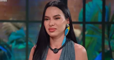 Imagem ilustrativa da imagem Ex-affair de Davi Brito é eliminada de A Fazenda 17