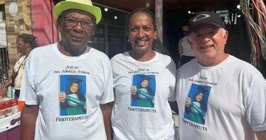 Imagem ilustrativa da imagem Família agradece Senhor do Bonfim por formação da filha após pedido