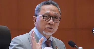 Imagem ilustrativa da imagem Ministro diz que estresse no trabalho pode "tornar uma pessoa gay”