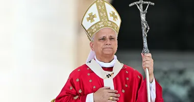 Imagem ilustrativa da imagem Papa não libera poligamia e só permite relação entre homem e mulher