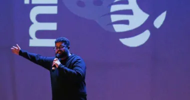 Imagem ilustrativa da imagem Pré-candidato diz que indígenas “têm que agradecer que estão vivos”