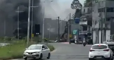 Imagem ilustrativa da imagem Protesto fecha a Gal Costa e deixa motoristas no sufoco