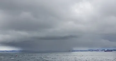 Imagem ilustrativa da imagem Quase 300 cidades da Bahia recebem alerta de chuvas intensas