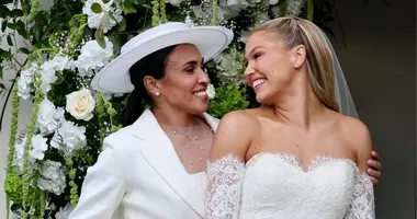 Imagem ilustrativa da imagem Rainha do futebol, Marta se casa com jogadora em cerimônia na 'gringa'