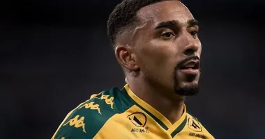 Imagem ilustrativa da imagem Reforço na Toca! Vitória anuncia contratação de Mateusinho