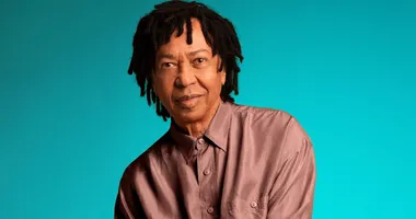 Imagem ilustrativa da imagem Saiba como comprar ingressos para a turnê de Djavan em Salvador