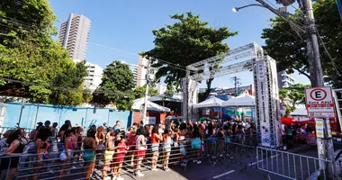 Imagem ilustrativa da imagem Se ligue! Saiba o que é proibido levar para o Carnaval de Salvador